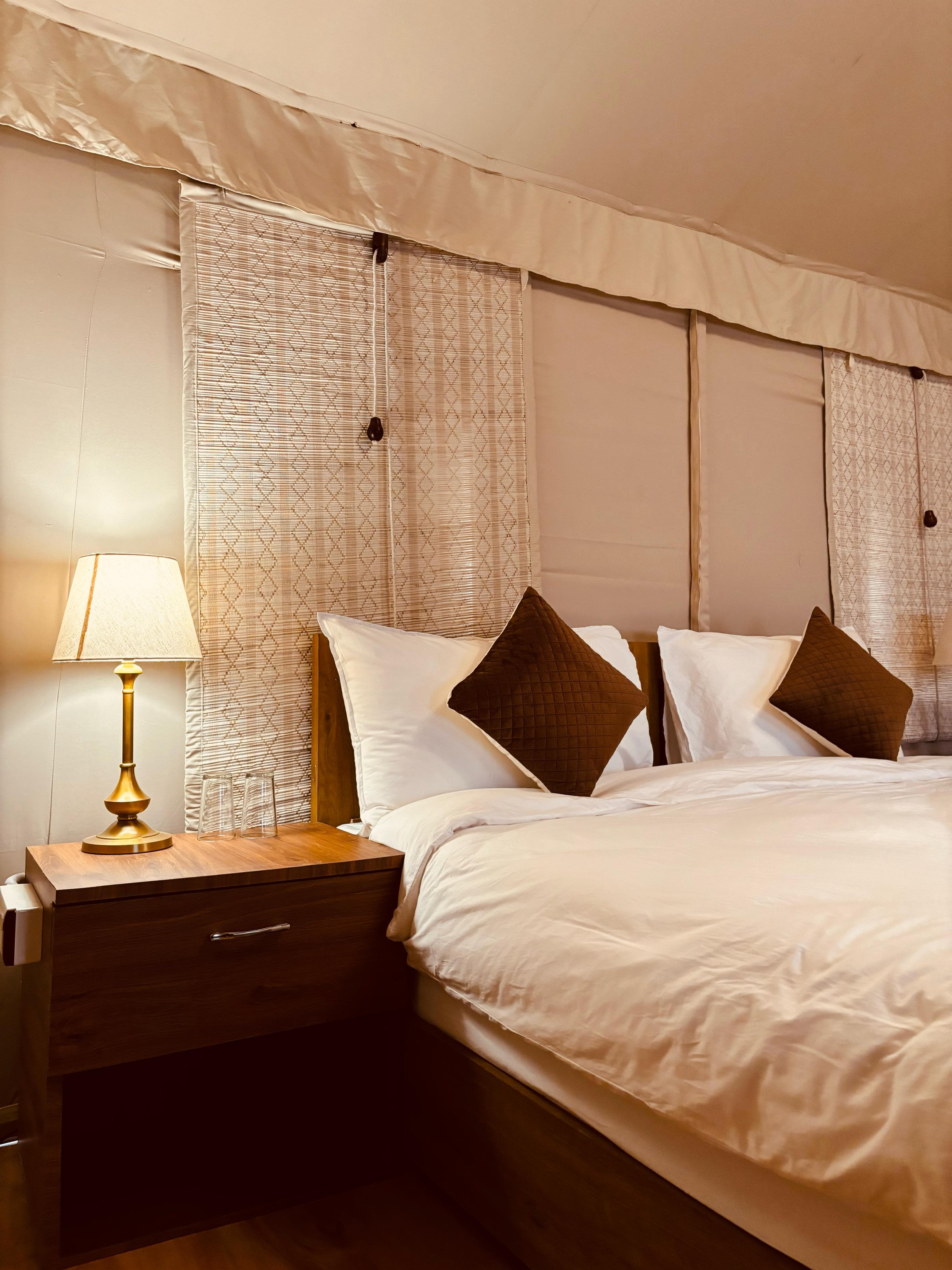Luxury Tent Room